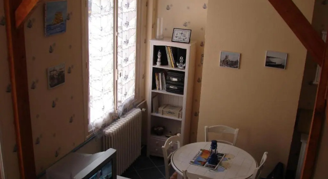 Studio à St Pierre en Port, Book Apartment Saint-Pierre-en-Port 