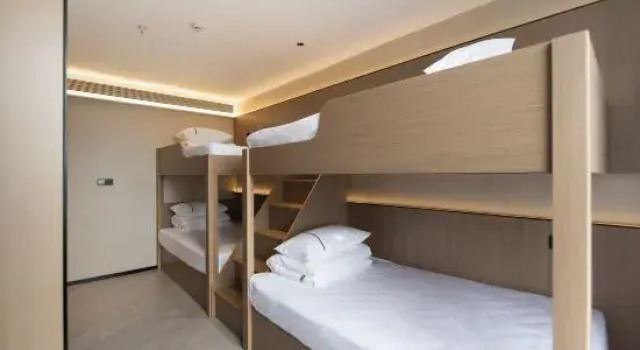 Кровать в общем номере Jingjie Yunjv E-Sports Hotel (Ezhou Nanpu Road)