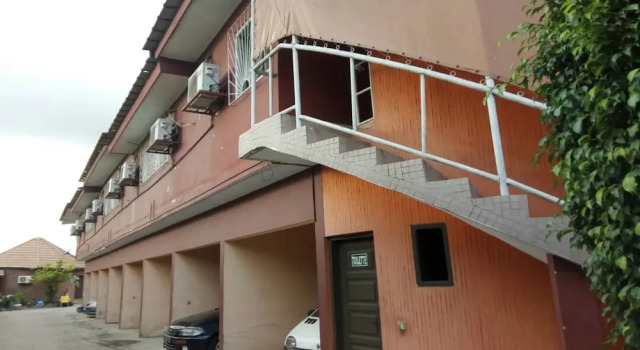 Hôtel Dôme Doré, Prenota Hotel Koumassi 
