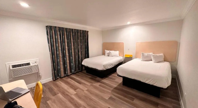 Трёхместный номер Standard Gateway Lodge