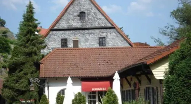 Hotel-Restaurant Bergmühle, Varaa Hotelli Hotellit Baijeri pysäköinnillä, Pysäköinti