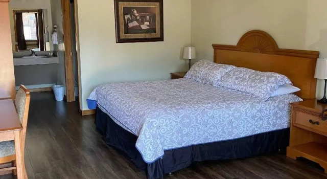 New Hochatown Lodge, Prenota Hotel Hotel a Oklahoma con parcheggio, Parcheggio