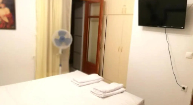 Two-floor house next to sea, Rezervovat Hotel Loutraki 