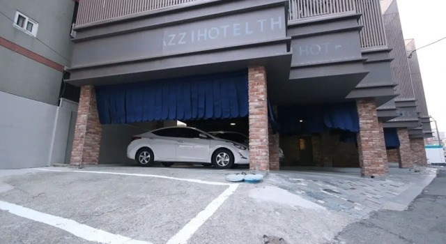 Busan Gwanganri Lazzi, Reserva ahora Hotel Busán República de Corea, cerca de Monasterio de Boriam