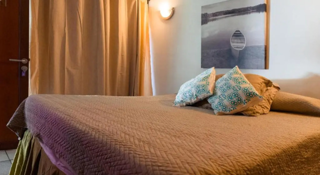 Двухместный номер Superior с балконом Hostal Casa de Huéspedes 269