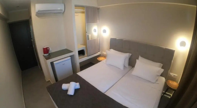 Номер Economy Paradise Hotel & Bar