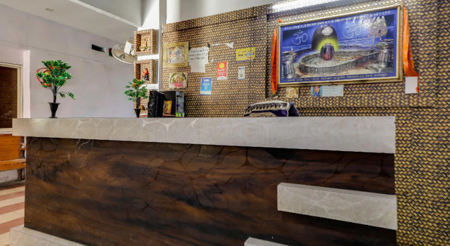 SPOT ON 70774 Hotel Rajshree, Забронировать Отель Отели штата Махараштры 3 звезды, 3*