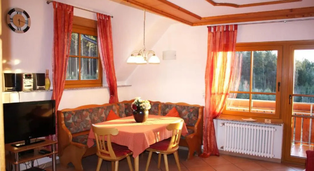 Апартаменты с 2 комнатами Schlosshof - Der Urlaubsbauernhof