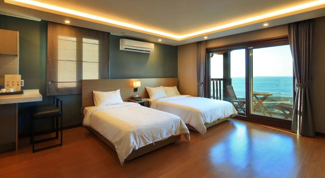 Номер Deluxe Amber House