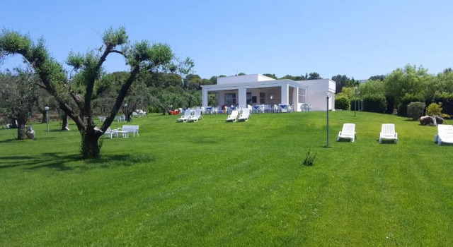 Четырёхместный номер Standard с видом на сад Agriturismo La Rondine