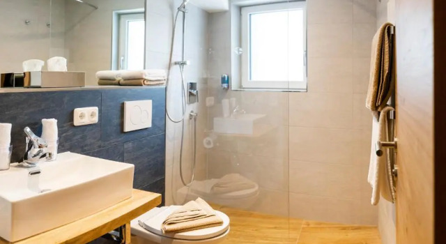 Люкс Hotel Montfort - inklusive Sommerkarte PREMIUM