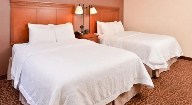 Номер Standard McKnight Hotel