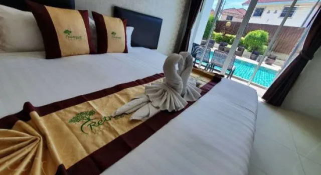 Номер Superior с видом на бассейн Retreat Resort Pattaya