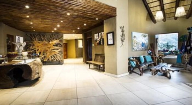 Maliba Lodge Mountain Chalet Twin, Đặt Nhà gỗ Nhà tranh ở Butha Buthe, Nhà tranh
