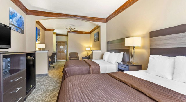 Четырёхместный люкс Best Western Fort Worth Inn & Suites