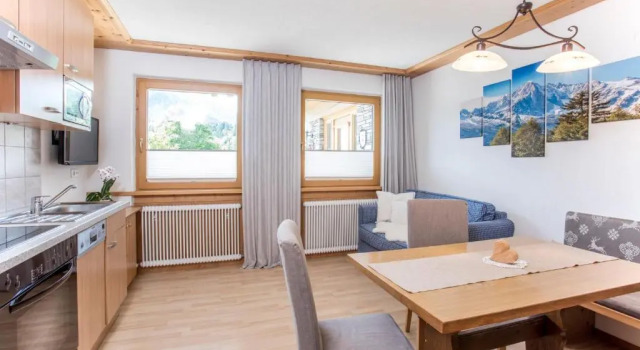 Апартаменты Premier Gästehaus Gollner