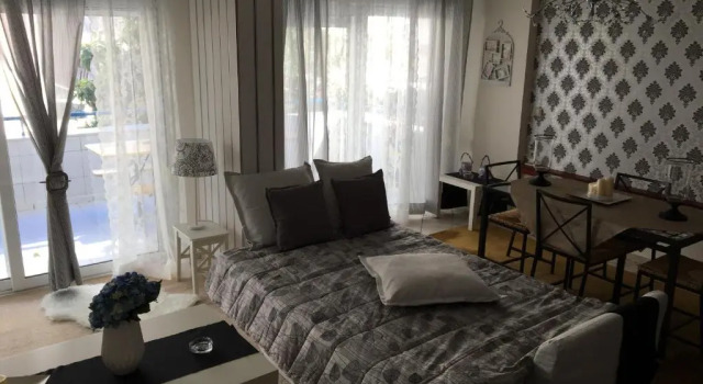 Апартаменты Luxury City Center Apartment