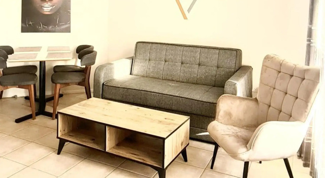 GO to apartments in Leonardo, Book Lejlighed Hoteller i Bat Yam med parkering, Parkering