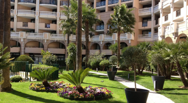 Résidence La Palme dAzur Cannes Verrerie, Забронировать Апарт-отель Канны Приморские Альпы
