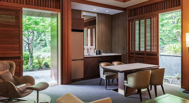 Номер Royal Podo Hotel