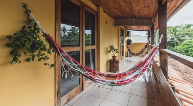 Четырёхместный номер Standard с балконом Pousada La Cabana