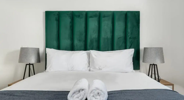 Апартаменты Standard Bridgewater One Apartments