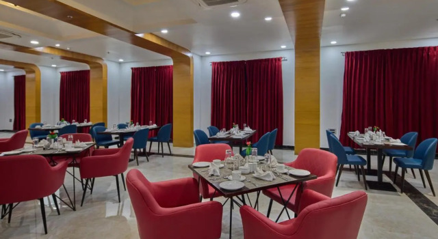 Golden Tulip Tirupati, Rezervovat Hotel Hotely v Andhra Pradesh s parkováním, Parkování