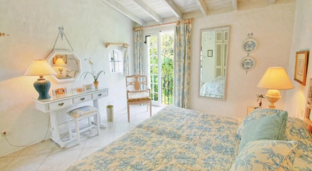 Sunny Vacation Villa 15, Prenota Villa Hotel a Saint James con parcheggio, Parcheggio