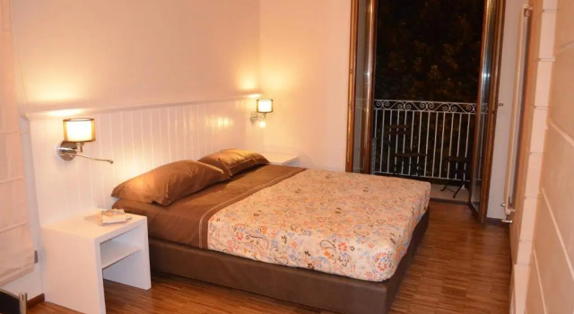 Terraeccellente Italia B&B, Забронировать Отель «постель и завтрак» Отели в центре Акуавива-делле-Фонти с завтраком, отели в центре Акуавива-делле-Фонти с завтраком