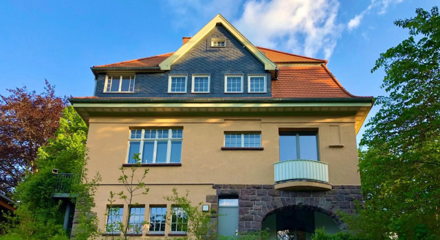 Ferienwohnung VILLA FRÜBING, Reservar Vila Hotéis em Turíngia com estacionamento, Estacionamento