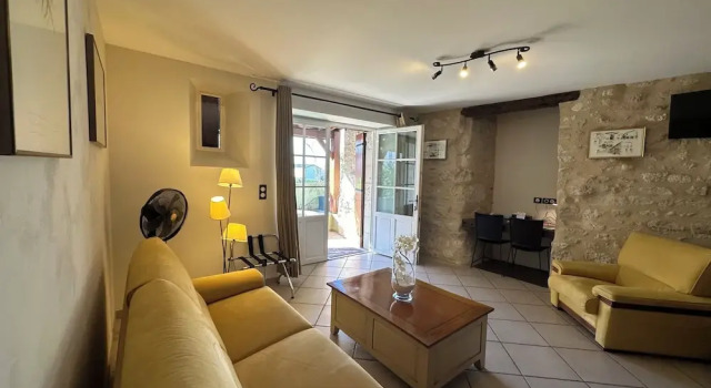 Семейный люкс Logis Hostellerie des Ducs
