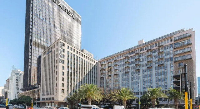 Fountain Suites Apartments, Забронировать Апартаменты/квартира Отели Кейптауна с парковкой, рядом с Замок Доброй Надежды, Парковка