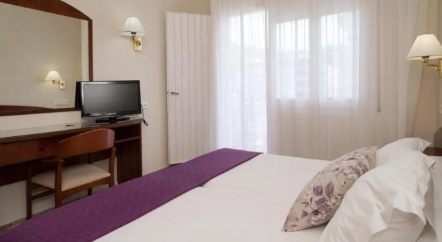 Номер Economy RVHotels Avenida