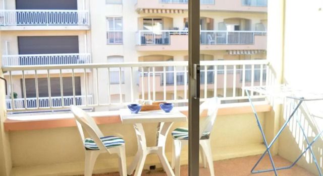 Appartement Sainte-Maxime, 1 pièce, 2 personnes - FR-1-226-444