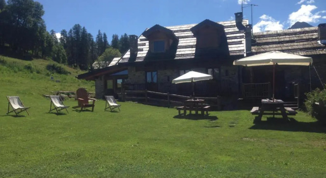 Agriturismo il Fiocco, Забронировать Отель Отели Пьемонта с парковкой, Парковка