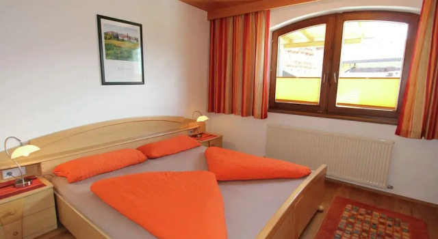 Luxurious Apartment in Hart im Zillertal With Mountain View, Забронировать Апартаменты/квартира Апартаменты Тироля, Апартаменты/квартира