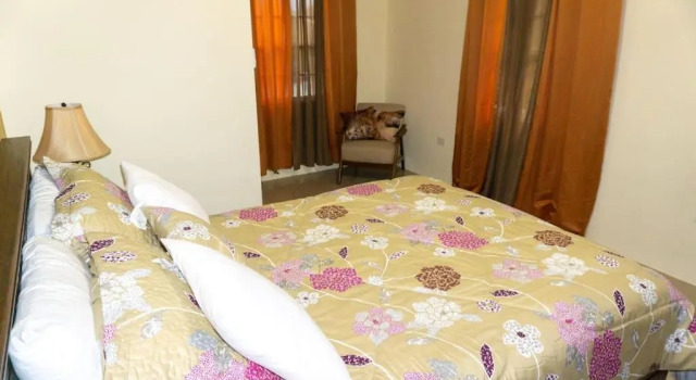 Seventh Heaven Vacation Home JRB 1, Rezervovat Hotel Falmouth 