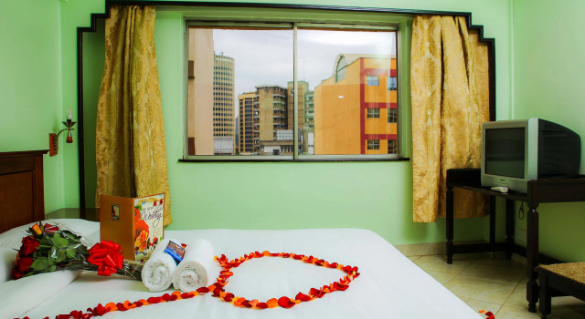 Sandton Palace Hotel, Buchen Sie Hotel Nairobi CBD Nairobi, in der Nähe von Jamia Mosque