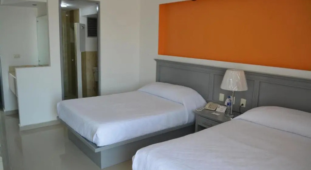Двухместный номер Standard с балконом Hotel del Parque