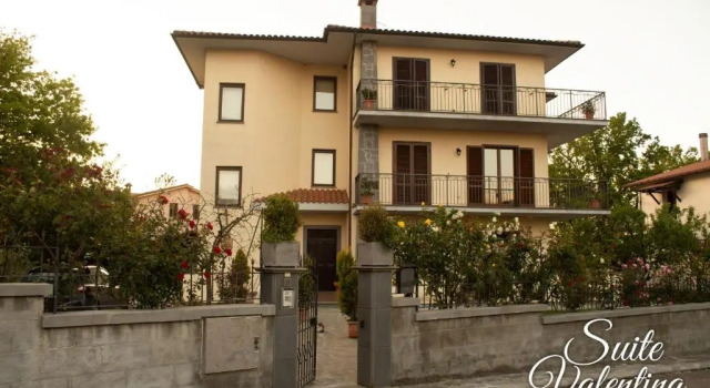 Suite Valentina, Prenota Hotel Hotel a Lazio con parcheggio, Parcheggio