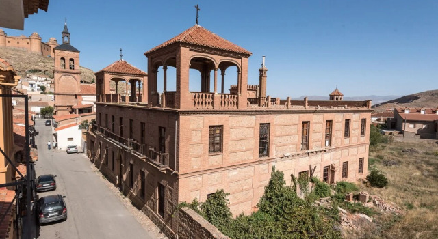 Hostal Rosabel, Varaa Hotelli La Calahorra Granada