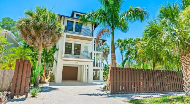 The Shore House, 预订 度假屋 萨拉索塔 Sarasota Area