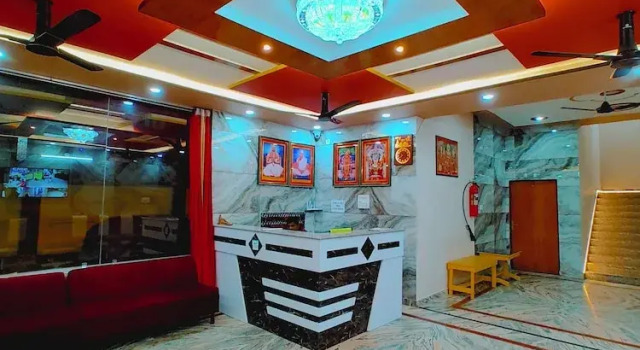 Shree Venkatesh Niliyam 300 M Ram Temple