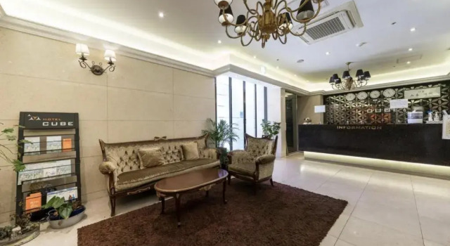 Lovely 3-BHK holiday home with free parking