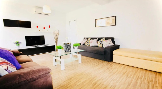 Big 2 Bedroom, XXL Pool, in Hearth of Ayia Napa