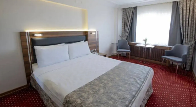 Atiskan Hotel