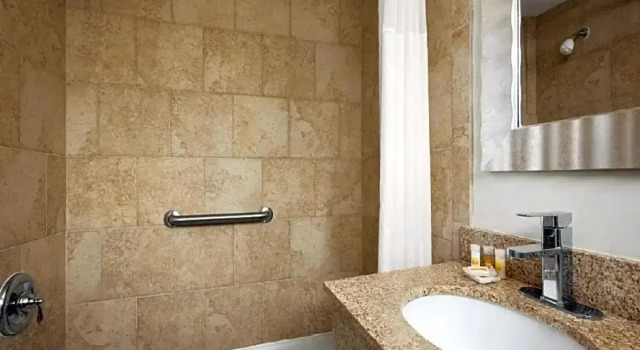 Номер Deluxe Days Inn by Wyndham - Cape Cod