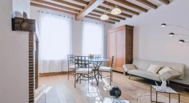 Gîte Pougy, 3 pièces, 5 personnes - FR-1-543-79, Réserver Hôtel Mesnil-Saint-Père 