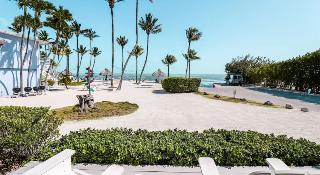 Двухместный номер Standard oceanfront Drop Anchor Resort & Marina