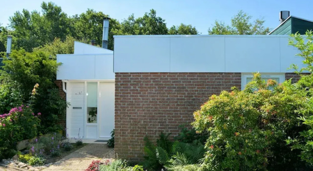 Fresh & Colorful Holiday Home near Beach, Sea, Dunes, & Lake